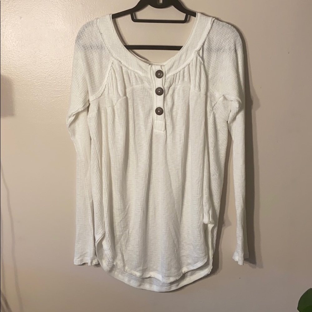 Flowy long sleeve